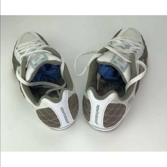 New Balance Womens Sneaker Size 10  Athletic - Picture 5 of 7